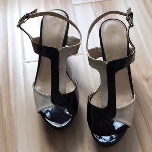 Marc Fisher Color block wedges